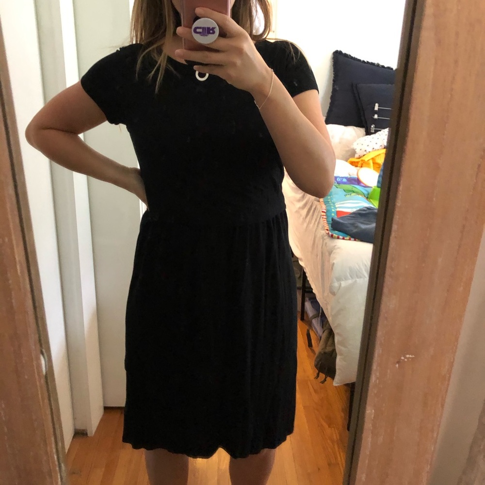 Black Gap Maternity nursing dress